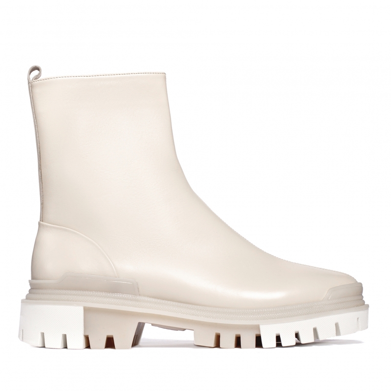 Boots Martis milky leather photo - 1