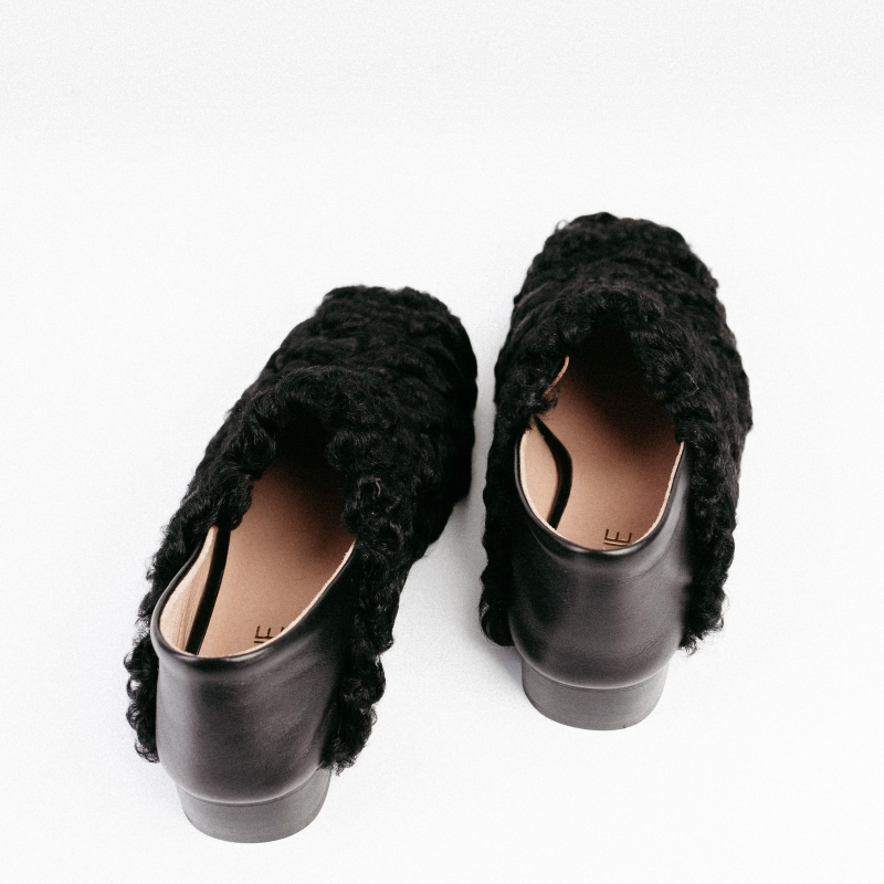 Black furry ballet flats Shaun photo - 6