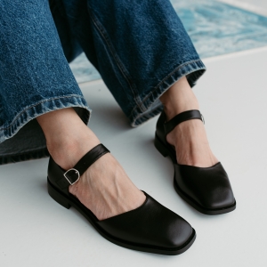 Ginny black leather loafers photo - 1
