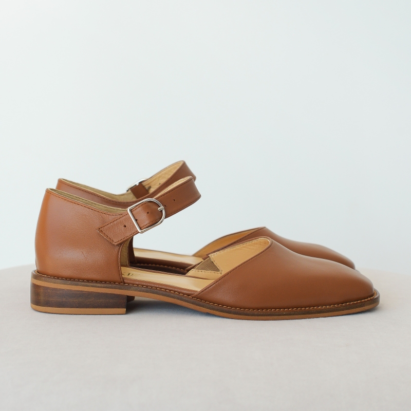 Ginny Caramel leather loafers photo - 1