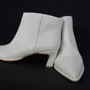 Ankle boots Bella milky... фото-2