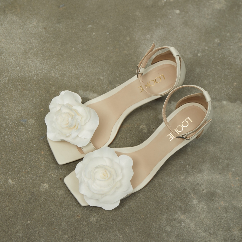 Sandals Wildrose milky leather photo - 3