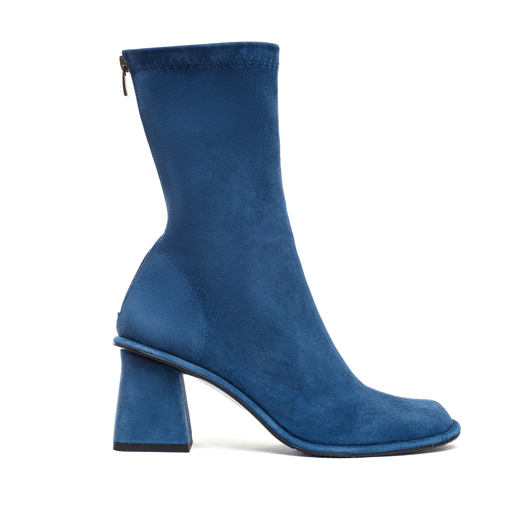 Anatomically shaped Valerie ankle boots
