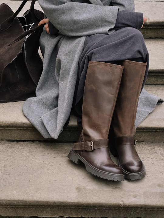 Чоботи труби Wendy без блискавки